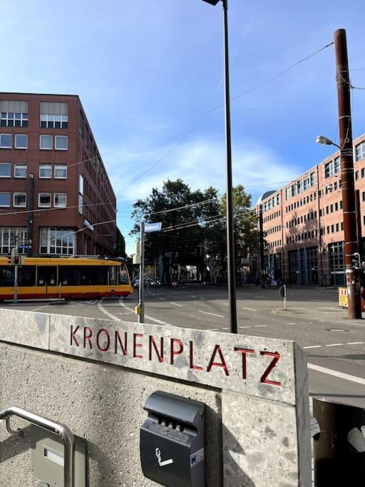 City Appartement Direkt Am Schloss! Karlsruhe Eksteriør billede